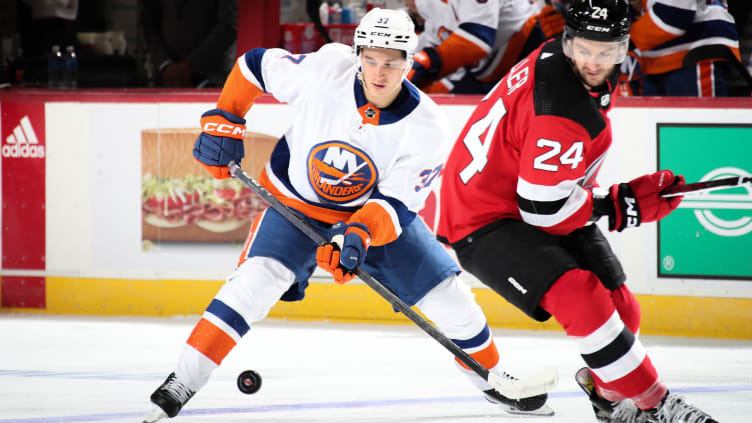 New York Islanders v New Jersey Devils