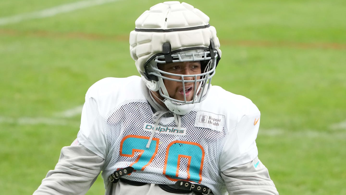 Former Dolphins Criticize Team Culture Amid Leadership Concerns