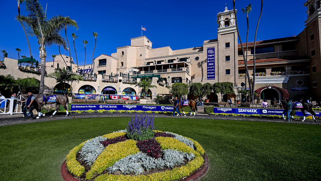 Scenes from around the track at Del Mar Thoroughbred Club in Del Mar, California on October 28, 2025. 