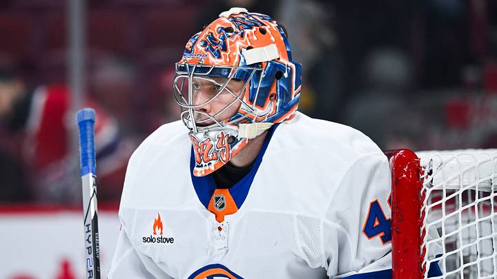 Dec 3, 2024; Montreal, Quebec, CAN; New York Islanders goalie Semyon Varlamov (40) looks on during warm-up before the game against the Montreal Canadiens at Bell Centre. Mandatory Credit: David Kirouac-Imagn Images Dec 3, 2024; Montreal, Quebec, CAN; New York Islanders goalie Semyon Varlamov (40) looks on during warm-up before the game against the Montreal Canadiens at Bell Centre. Mandatory Credit: David Kirouac-Imagn Images