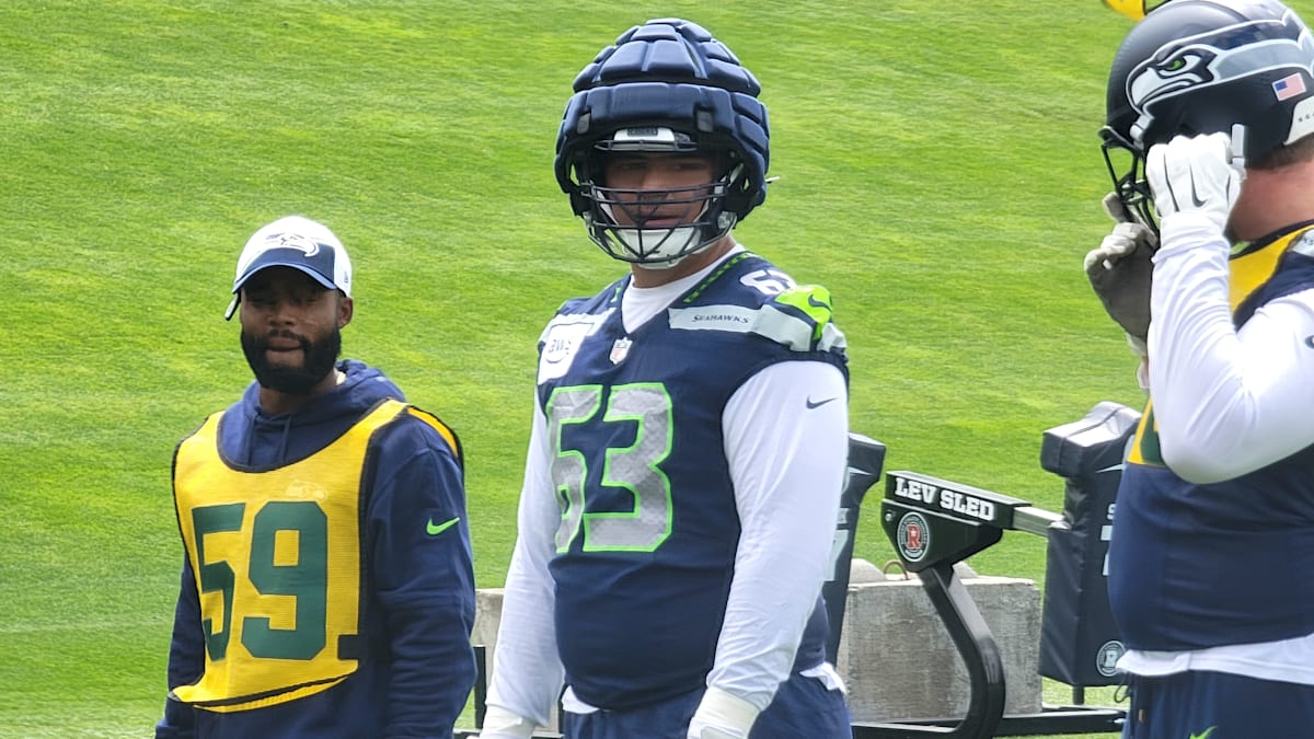 Seattle Seahawks 90-Man Roundup: Where Does Sataoa Laumea Fit in Revamped O-Line?