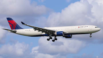 Delta Air Lines Airbus A330-300 landing at Amsterdam...