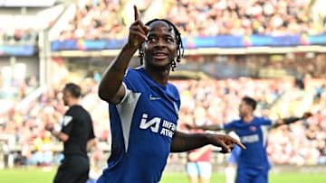 FBL-ENG-PR-BURNLEY-CHELSEA