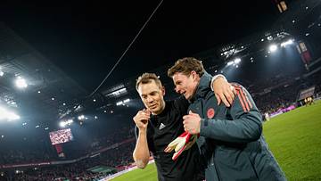 Manuel Neuer und Jonas Urbig