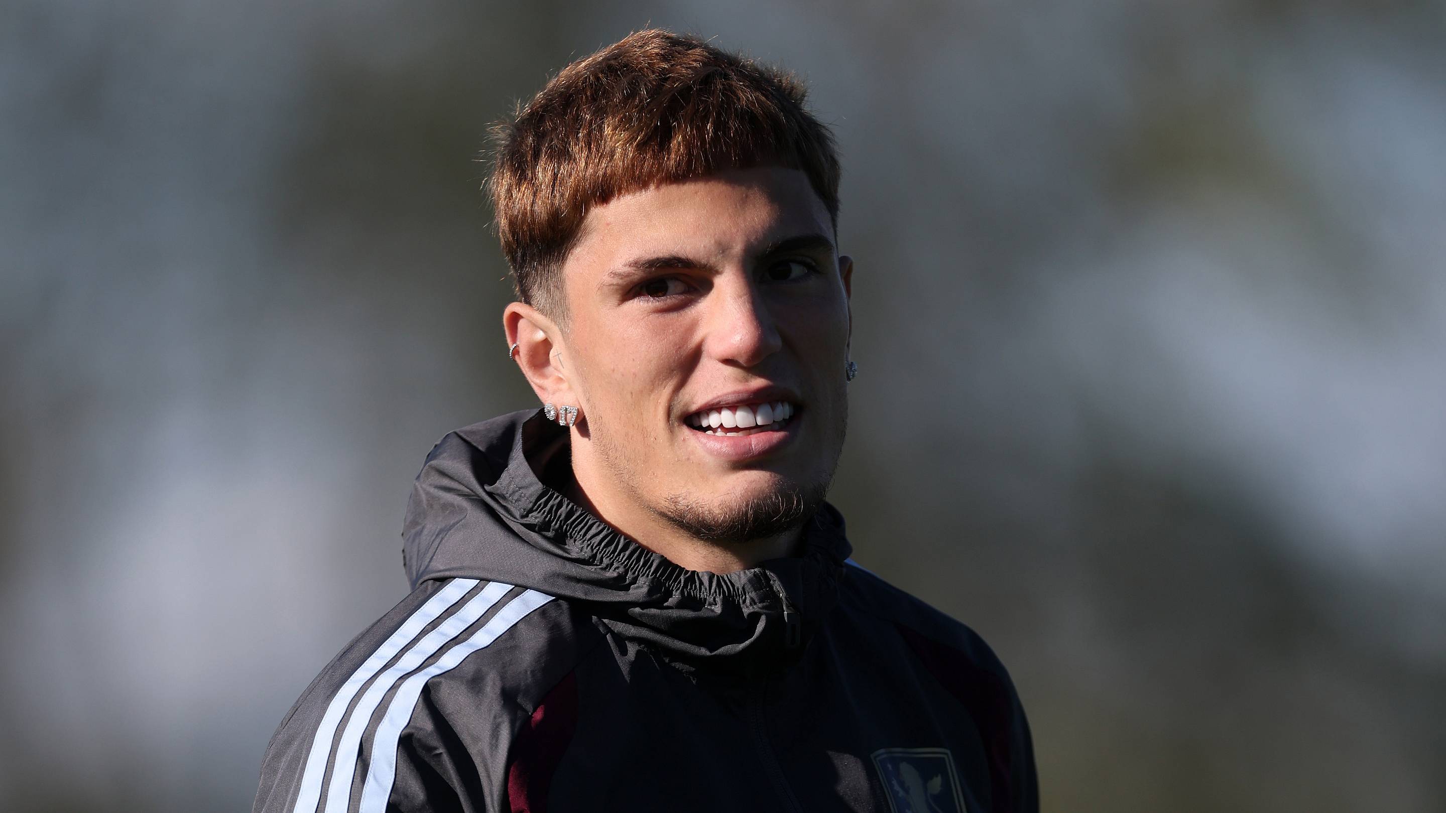 Chelsea could be stuck with Garnacho again as Villa transfer takes worrying turn