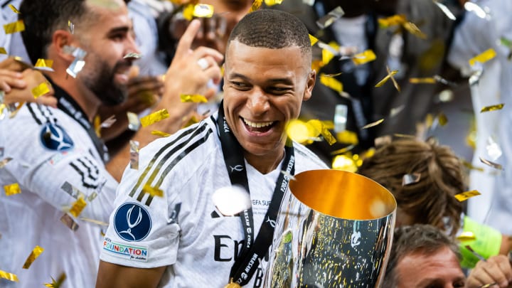 Mbappe won the Super Cup on his debut