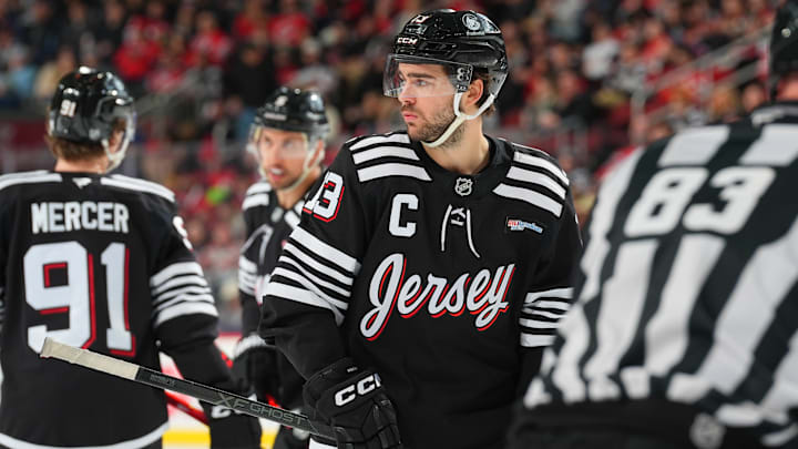 Carolina Hurricanes v New Jersey Devils