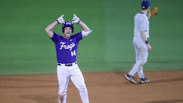 TCU's Karson Bowen went 4-for-5 on Friday night including his 2nd home run of the season. 