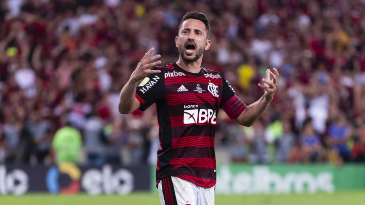 Éverton Ribeiro elogia Vítor Pereira e aposta em rápida adaptação do treinador ao Flamengo: “A expectativa é muito boa”. Éverton Ribeiro elogia Vítor Pereira e aposta em rápida adaptação do treinador ao Flamengo: “A expectativa é muito boa”.
