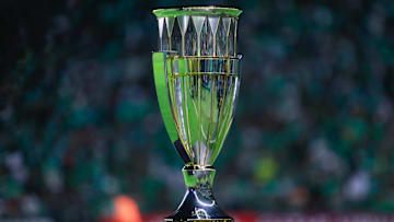 El trofeo que se brinda al campeón de la Concachampions