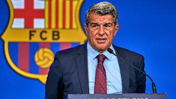 Joan Laporta espère voir ses recrues faire leurs débuts ce week-end pour la reprise du championnat.