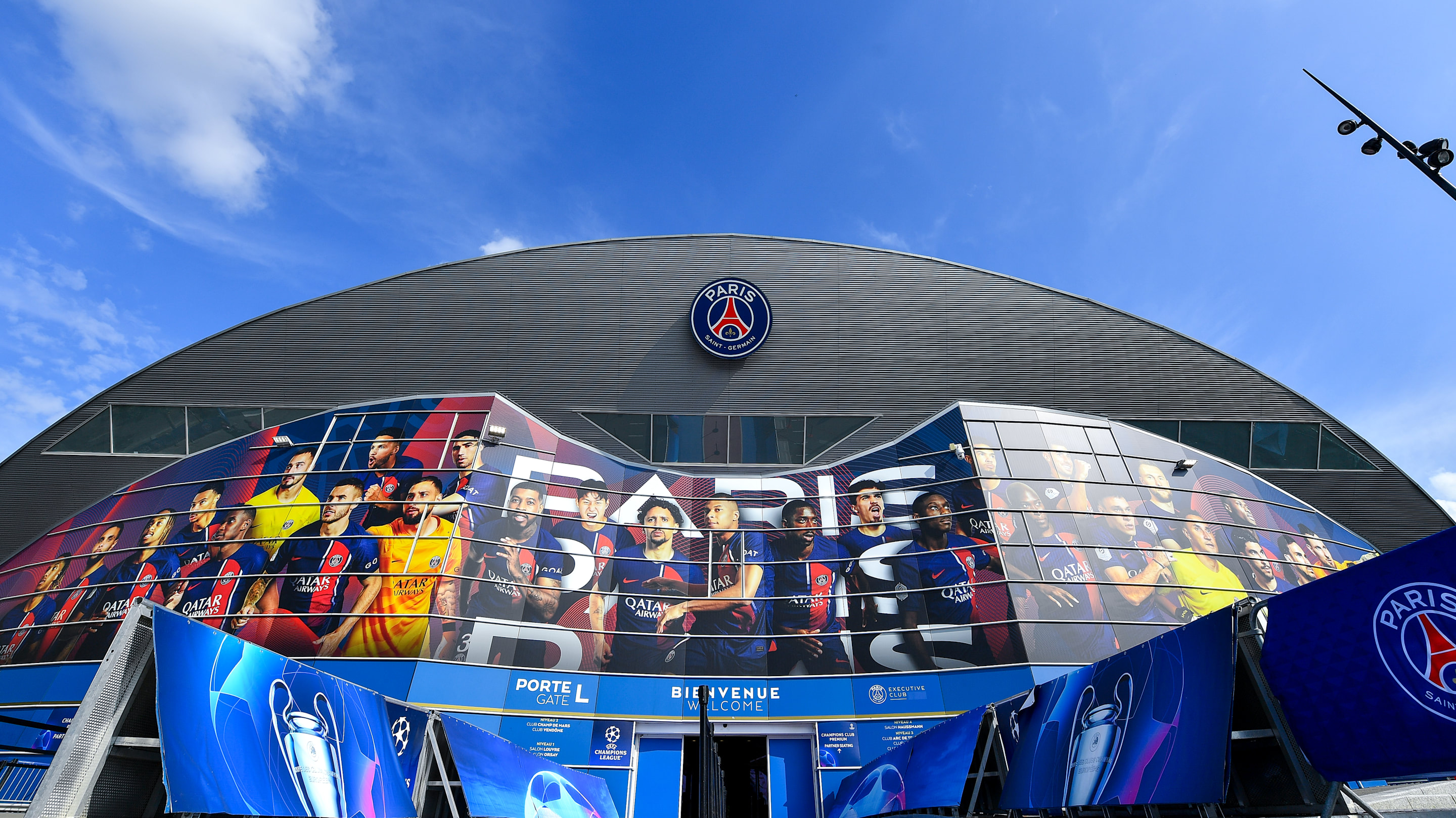 Le PSG ouvre une consultation auprès de ses supporters au sujet de son nouveau stade, loin du Parc des Princes