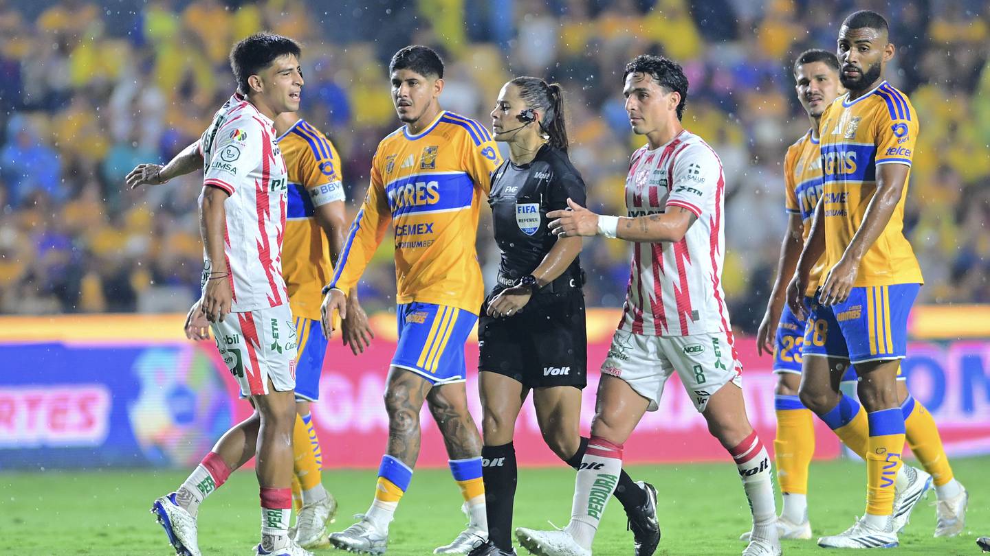 Nahuel sostiene a Tigres, que empata con Necaxa y sigue sin despegar