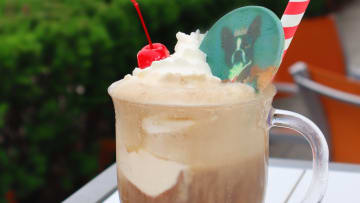 The Royal Sonesta Root Beer Float Program