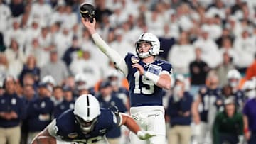 Penn State football quarterback Drew Allar