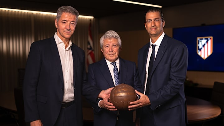 La directiva del Atlético de Madrid dio a conocer la operación. La directiva del Atlético de Madrid dio a conocer la operación.