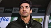 Palmeiras de Abel Ferreira vence e cola no líder Botafogo