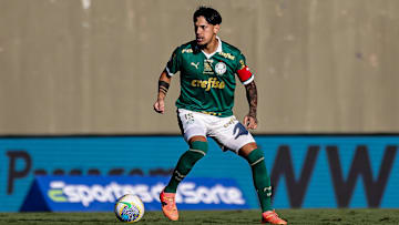 Gustavo Gómez ainda é dúvida na escalação do Palmeiras 