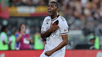 Rayan vem se destacando nos jogos do Vasco 