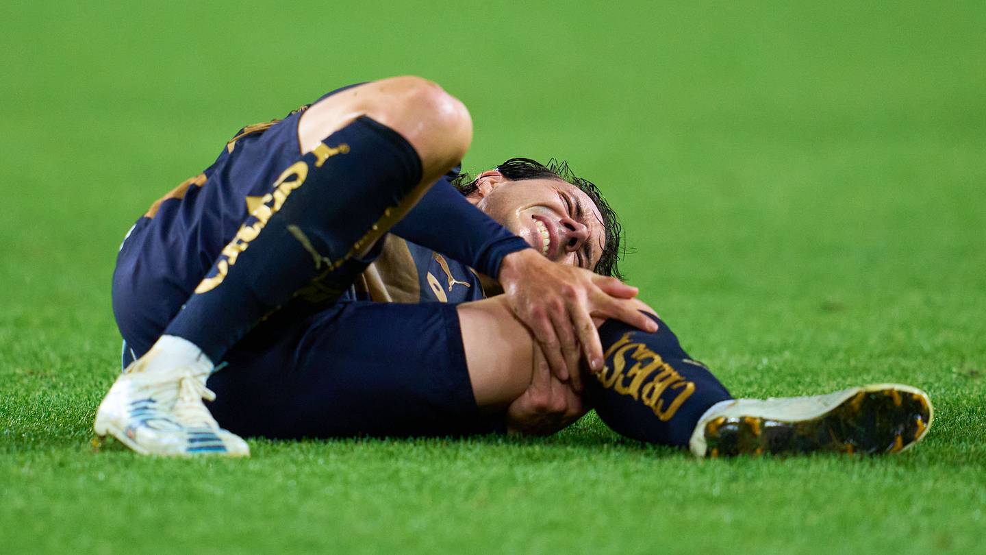Pumas confirma grave lesión de Sebastián Córdova: se perderá el Apertura 2026