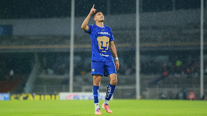 Guillermo Martínez logró colocarse a la lista final de Javier Aguirre.