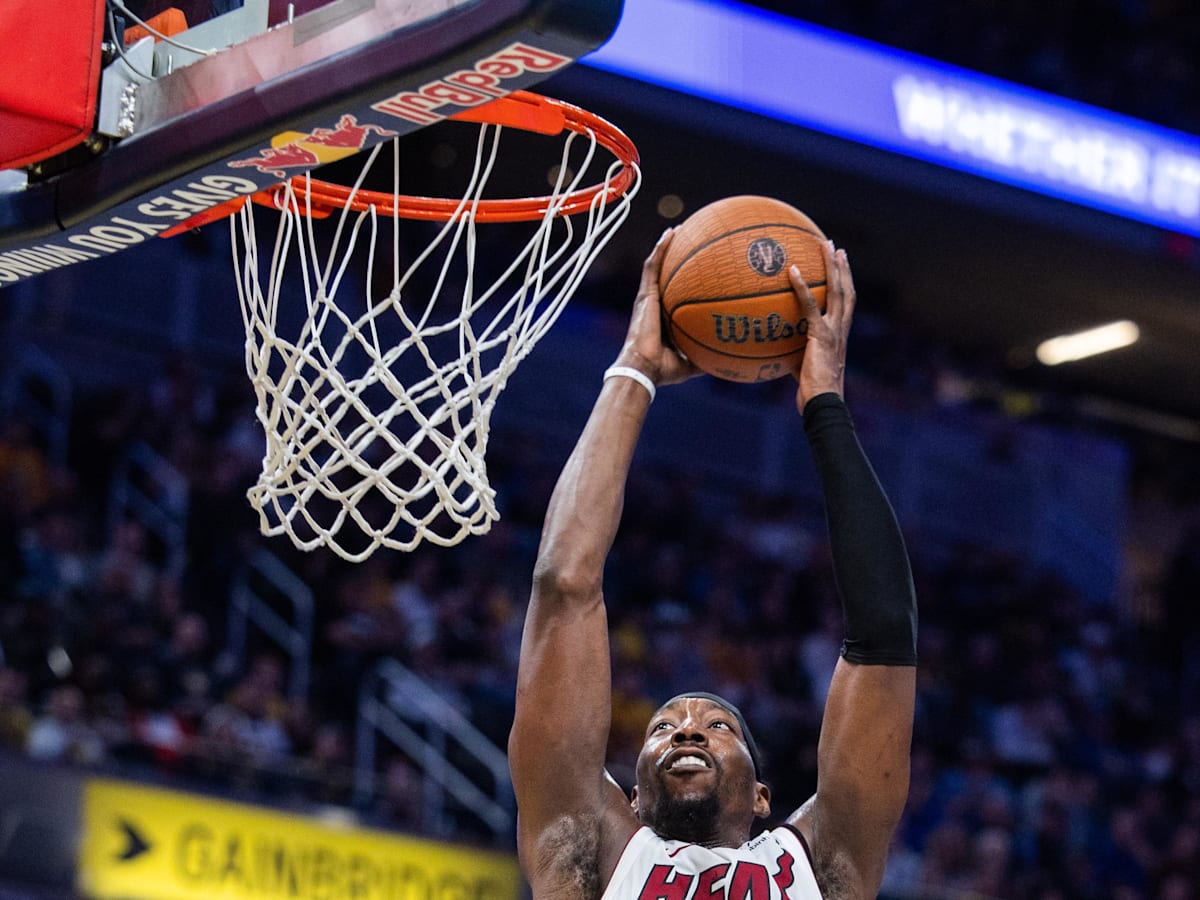 Lebron james joins heat top
