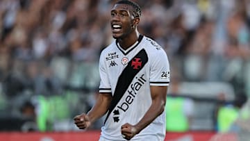 Rayan é um dos grandes destaques do Vasco no Brasileirão 2025