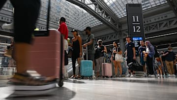 AAA Says One-Third Of Americans Plan To Travel On Labor Day Holiday Weekend