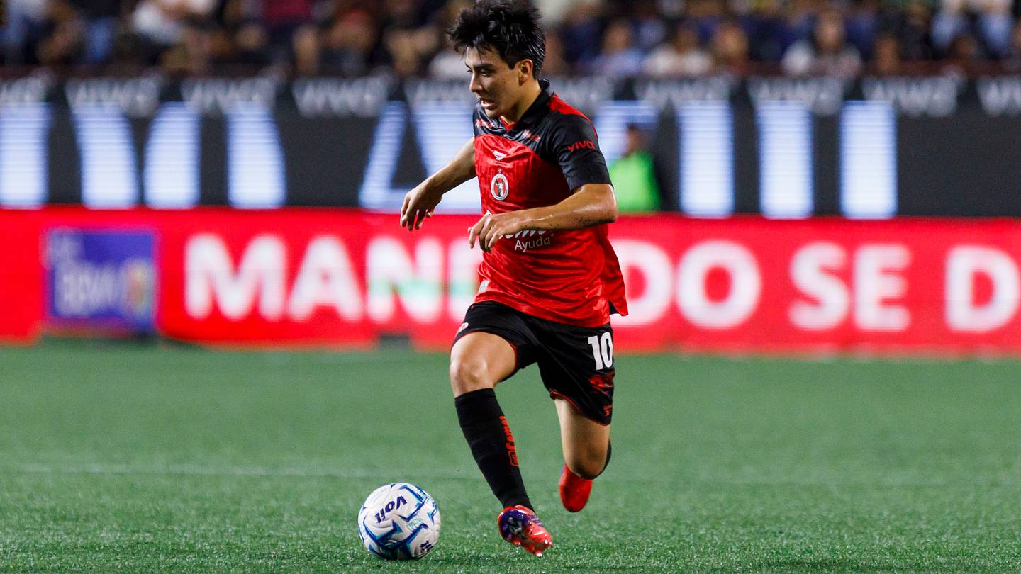 Doblete y récord: Gilberto Mora alcanza esta marca histórica en la Liga MX