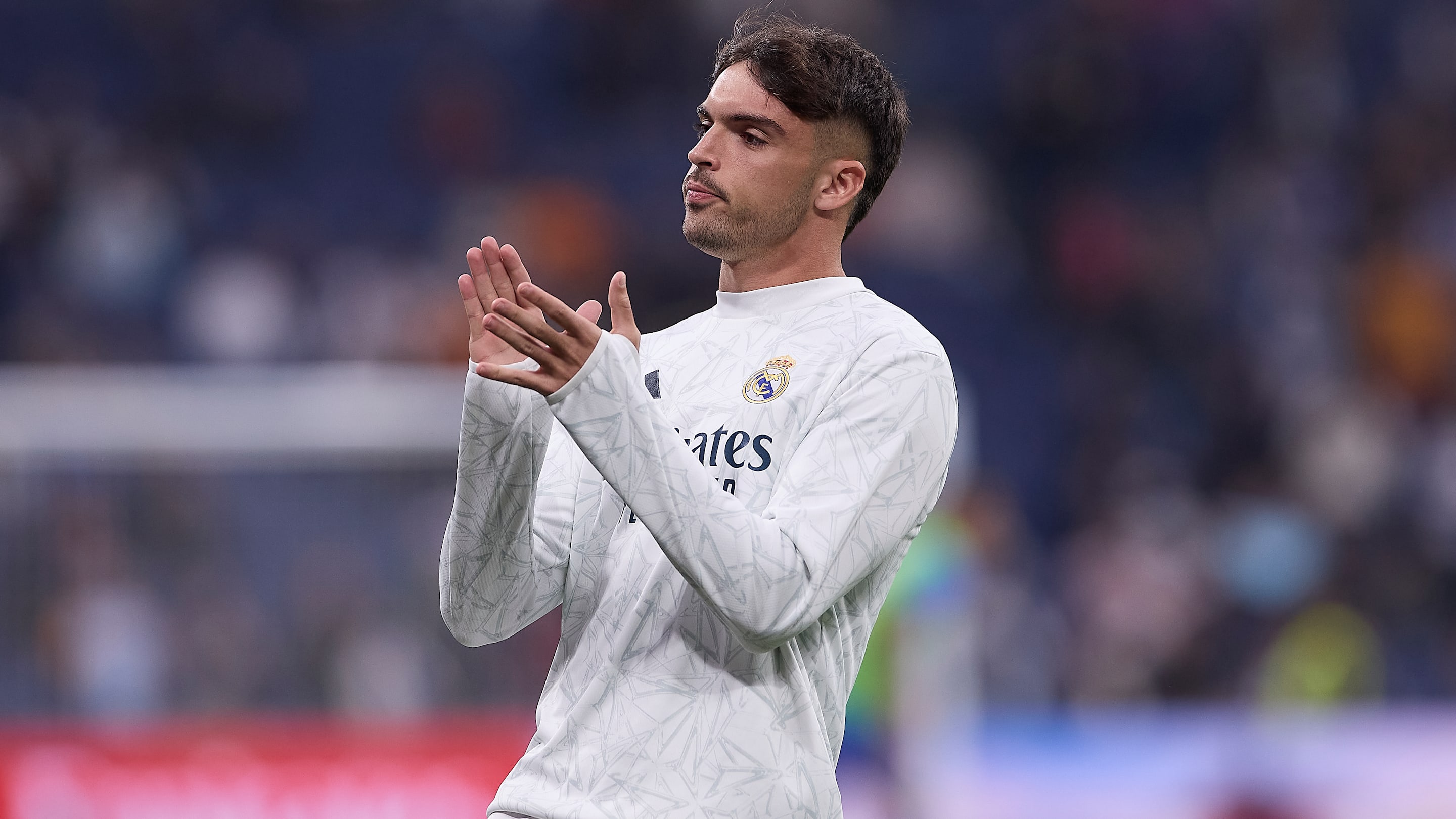 Mercato : La belle offre qu'a refusé Raul Asencio pour s'imposer au Real Madrid cette saison