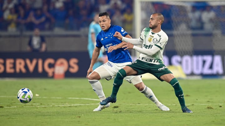 Palmeiras e Cruzeiro brigam pela parte de cima da tabela do Brasileirão