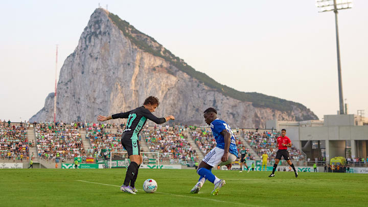 Real Betis Balompie v Como 1907 - Pre-Season Friendly
