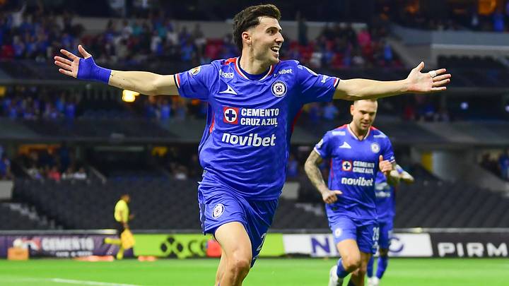 José Paradela, una de las figuras del Cruz Azul del Clausura 2026