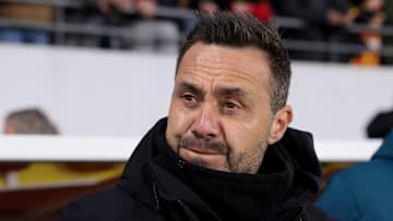 Roberto De Zerbi s'apprête à se séparer d'un autre jeune joueur de son effectif. 