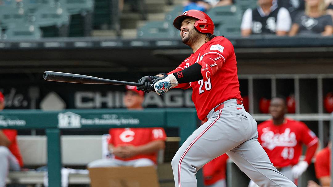 Aug 13, 2026; Chicago, Illinois, USA; Cincinnati Reds designated hitter Eugenio Suarez (28) hits a two-run home run against the Chicago White Sox during the first inning at Rate Field. Aug 13, 2026; Chicago, Illinois, USA; Cincinnati Reds designated hitter Eugenio Suarez (28) hits a two-run home run against the Chicago White Sox during the first inning at Rate Field.