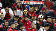 Católica é multada e terá que atuar com parte do estádio interditado em jogos da Conmebol por conta de atos de racismo e vandalismo na Libertadores