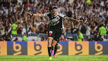 Vegetti está entre os relacionados do Vasco para o duelo contra o Maricá