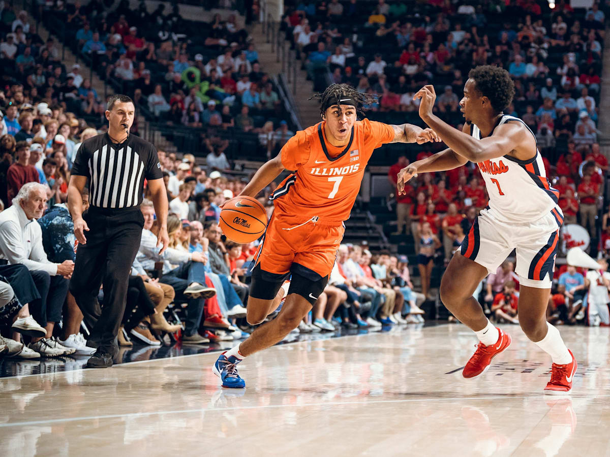 Illinois Basketball's Will Riley named to preseason watch list