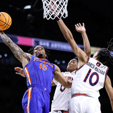 Former Florida Gators guard Alijah Martin had a signature dunk in an NBA Summer League game.