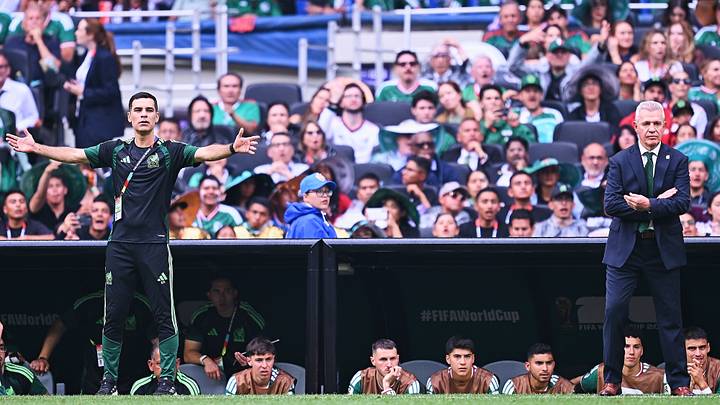 La misma fecha. El mismo rival. El mismo entrenador. Lo único que cambió fue el resultado y Márquez como auxiliar. 