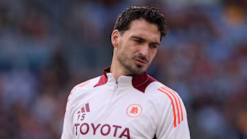 Mats Hummels spielt noch bis Sommer für die AS Rom .