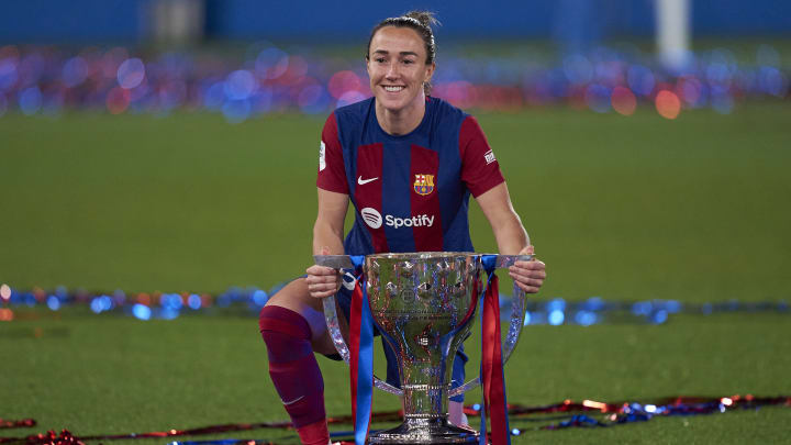 Lucy Bronze conquistou sete títulos com o Barcelona