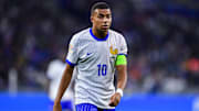 Kylian Mbappé ist noch Frankreichs Kapitän