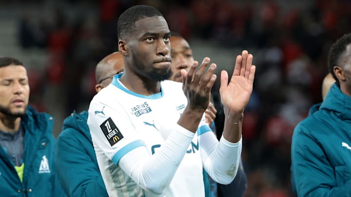 Roberto De Zerbi prêt à changer le poste de Geoffrey Kondogbia la saison prochaine. Roberto De Zerbi prêt à changer le poste de Geoffrey Kondogbia la saison prochaine.