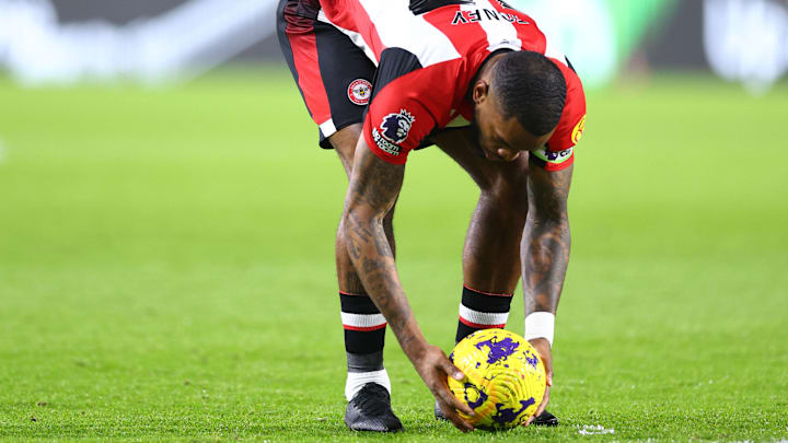 Brentford FC v Nottingham Forest - Premier League