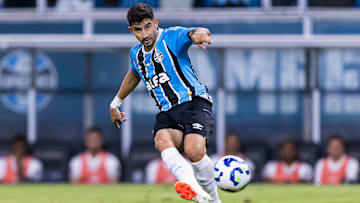 Paraguaio é considerado titular absoluto no Grêmio