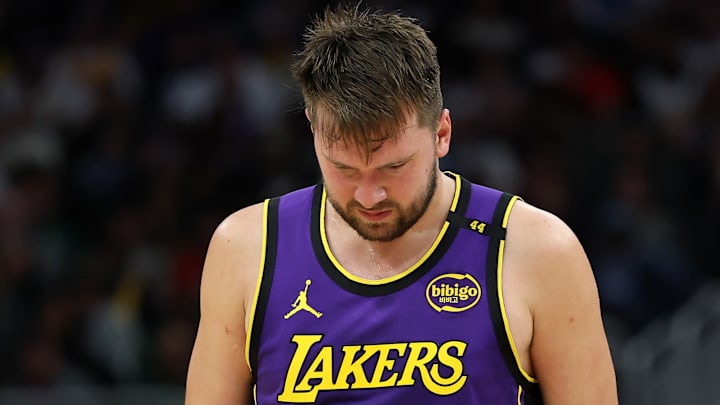 Los Angeles Lakers v Milwaukee Bucks