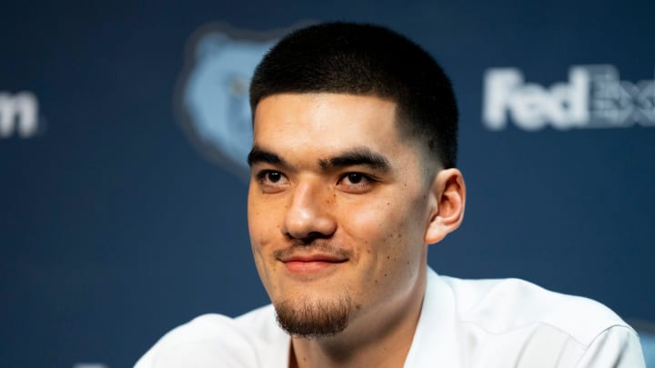 Zach Edey, a first-round draft pick for the Grizzlies, smiles during a press conference to introduce the team’s 2024 NBA Draft picks at FedExForum on Friday, June 28, 2024.