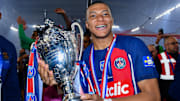 Kylian Mbappé quitte le PSG sur une victoire en Coupe de France