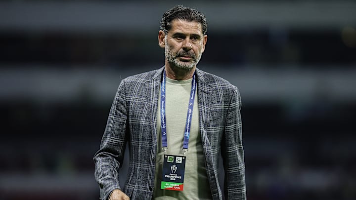 Fernando Hierro fait partie de l'équation. Fernando Hierro fait partie de l'équation.